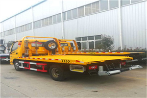 习水附近拖车救援搭电